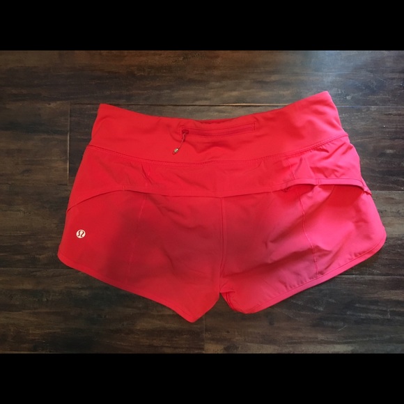Lululemon speed shorts- size 4