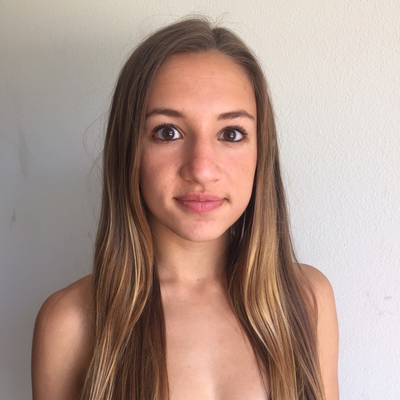 Meet your Posher, Kenna - Picture 1 of 1