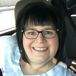 Meet your Posher, Debbie