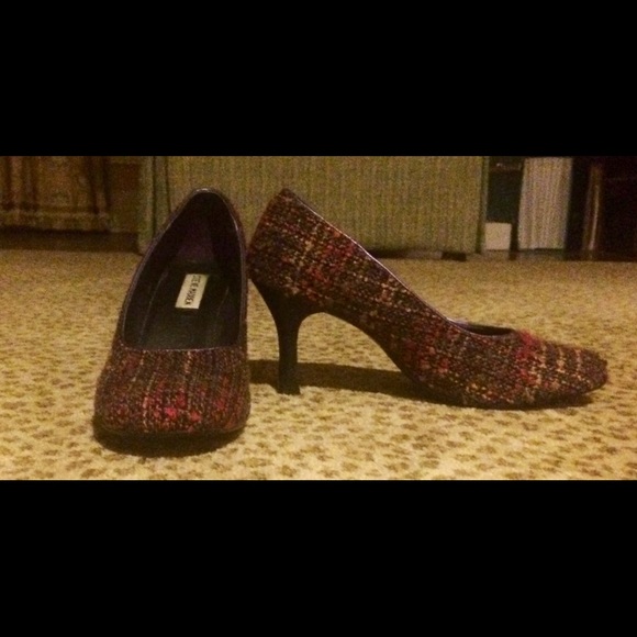 Steve Madden Multi-Colored Tweed Round Toe Pumps - image 1