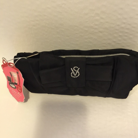 Full cosmetic bag by victoria secret