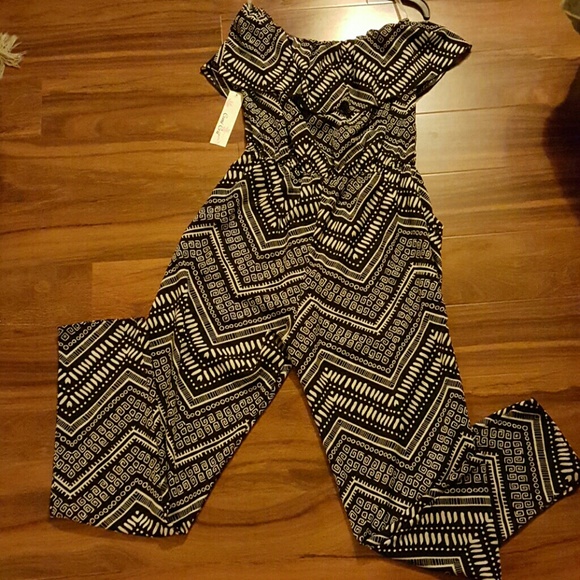 cemi/ceri Other - NWT Tube ruffle jumsuit