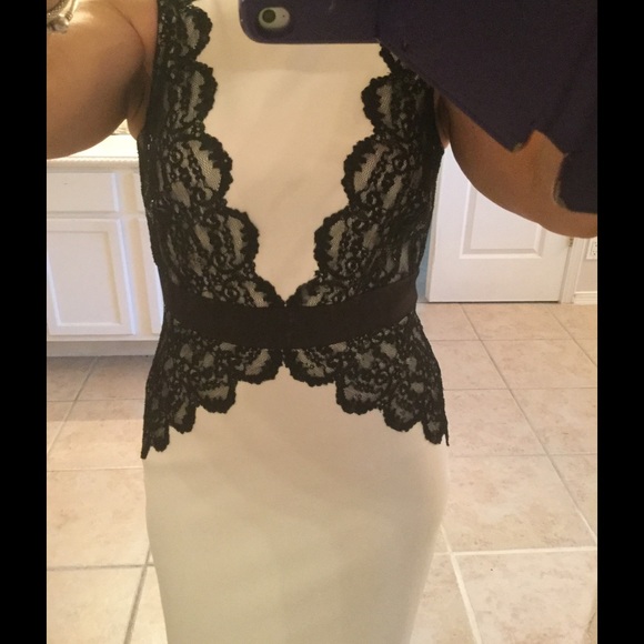 🌟🌟BEAUTIFUL WHITE COCKTAIL DRESS🌸