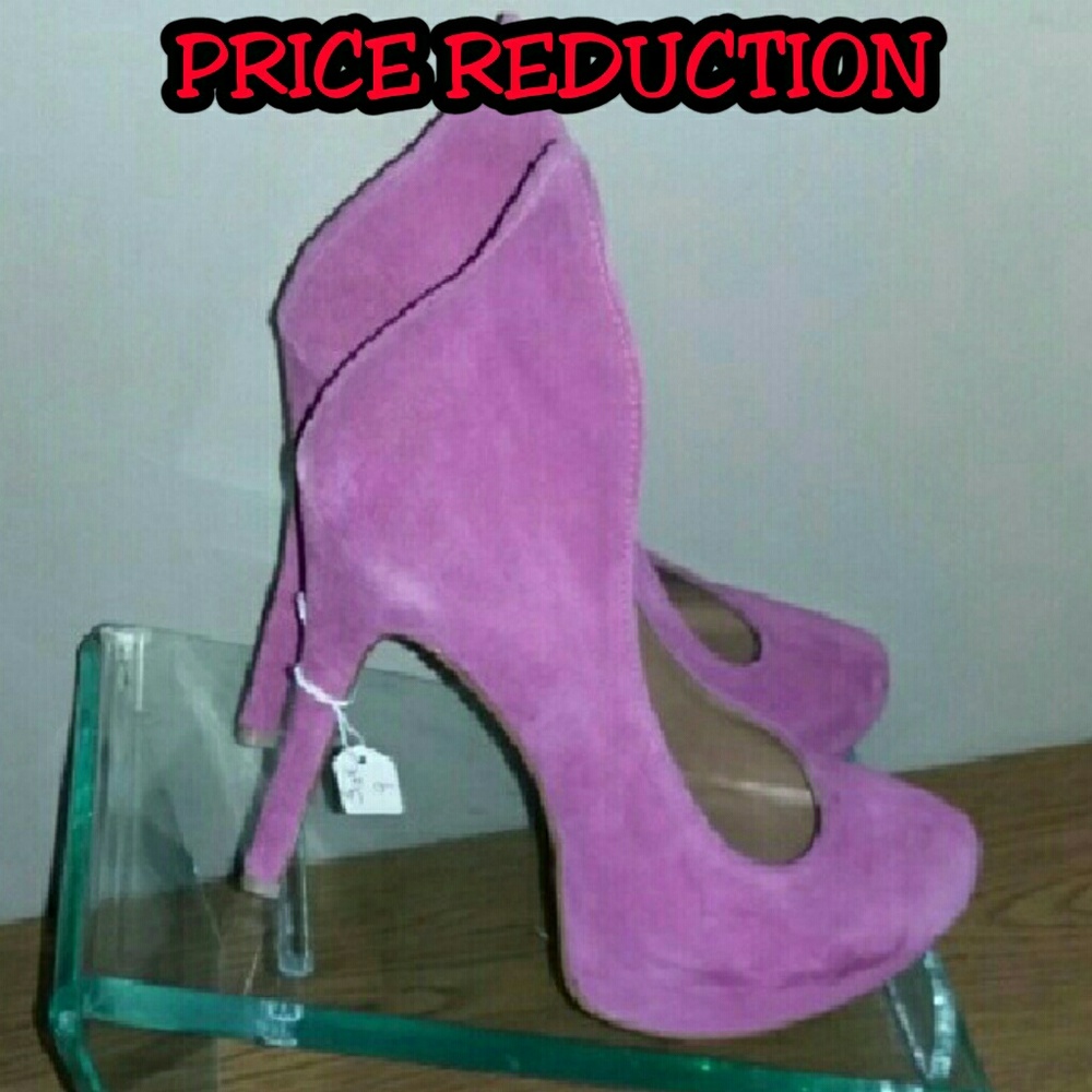 PRICE DROP- Steve by Steve Madden Pink Suede Pumps