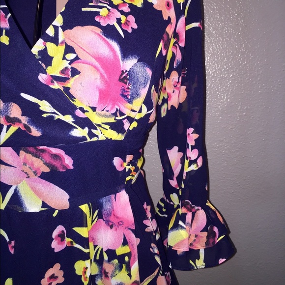 Floral dress - Picture 3 of 4