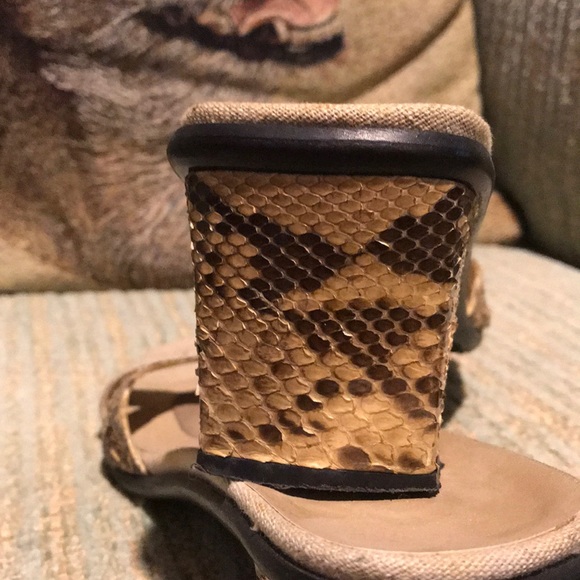 Stuart Weitzman sandals - Picture 5 of 5