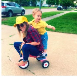 Meet your Posher, Lacey