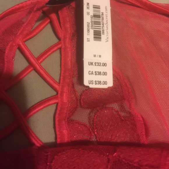 LAST ONE NWT VS red hearts strappy panty - Picture 3 of 4