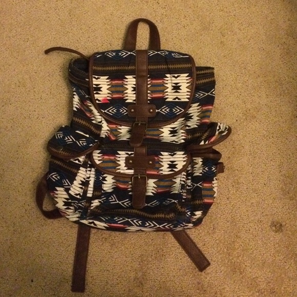 Tribal Print Backpack - Picture 1 of 4