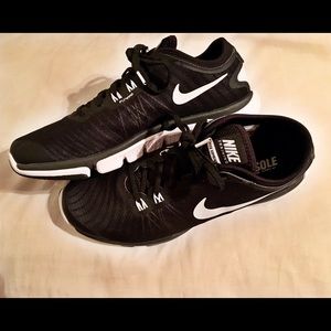 nike women's flex supreme 4 training shoe