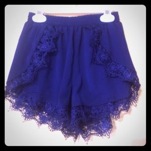 Size S blue TOBI shorts!