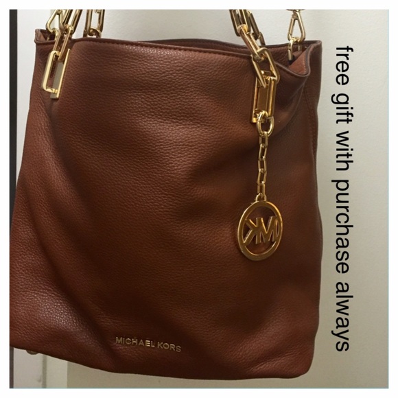 Michael Kors Pebbled leather hobo