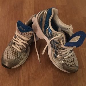 Workout/Running shoes