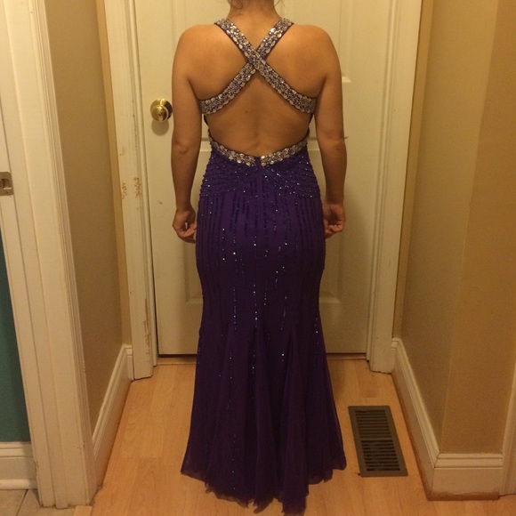 David's Bridal (designer: Cecily Brown) Prom Dress - Picture 2 of 4