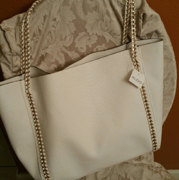Aldo handbag one one of favorite bags