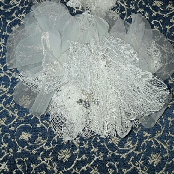 ?Birdcage veil and matching flower clip? main image 4