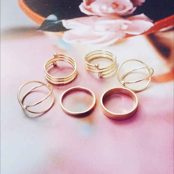 Jewelry | Gold set midi rings - Picture 2 of 2