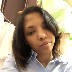 Meet your Posher, Mia