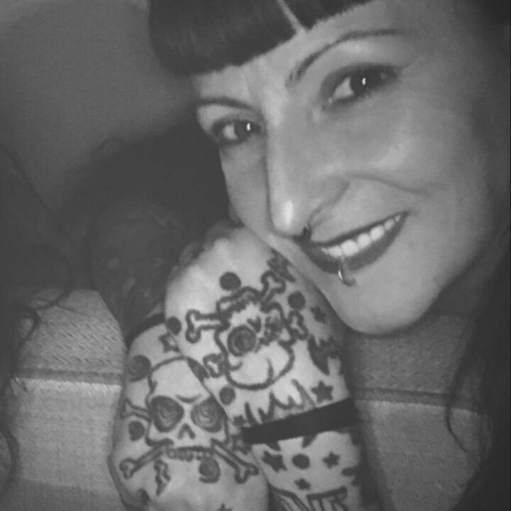 Stuff - Picture 3 of 6