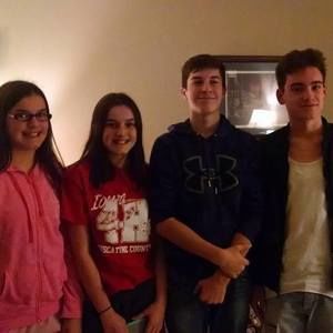 Meet your Posher, Dana