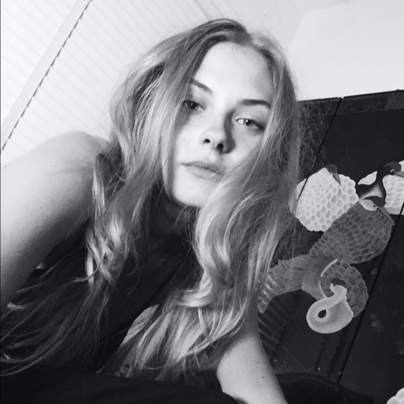 Meet your Posher, Ashley