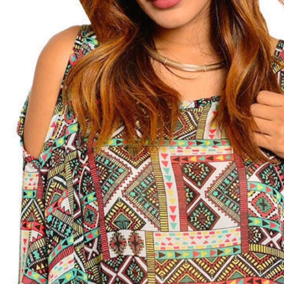 Cold shoulder top blouse - Picture 2 of 4