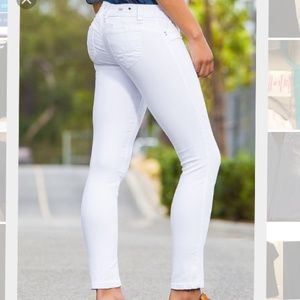 White butt-lifter jeans