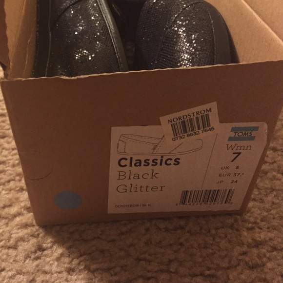 Tom's - Picture 3 of 4