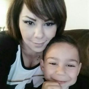 Meet your Posher, Janeth