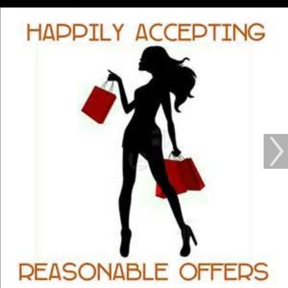I accept reasonable & respectable offers ..💃 - Picture 1 of 1