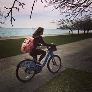 Meet your Posher, Anna