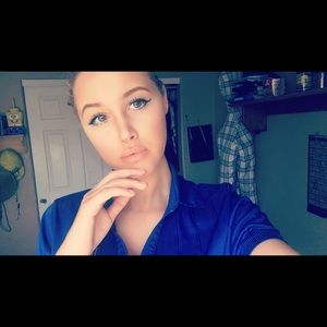 Meet your Posher, Ari