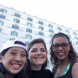 Meet your Posher, Becca