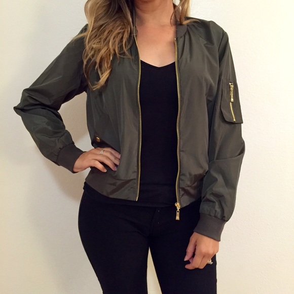 Lightweight Olive Bomber Jacket - Picture 3 of 4