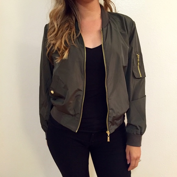 Lightweight Olive Bomber Jacket - Picture 4 of 4