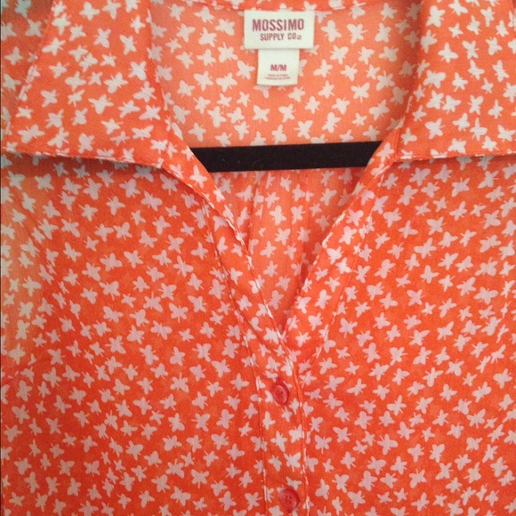 ❌SOLD❌ Cute butterfly orange high low top - Picture 2 of 2