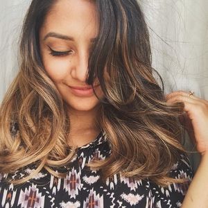 Meet your Posher, Henna