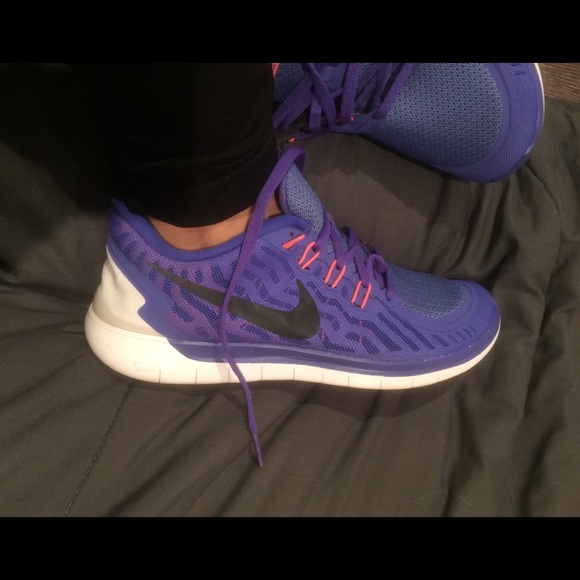 Nike barefoot ride 5.0 running shoes