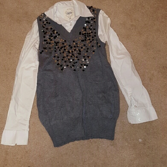 Dressy top (s)