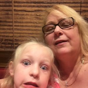 Meet your Posher, Becky