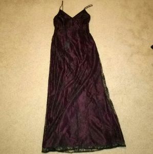 LAST HOUR!! Lace overlay formal dress