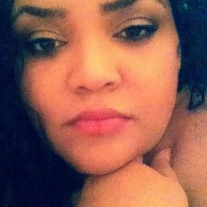 Meet your Posher, Simone