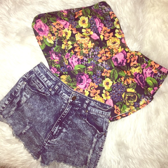 Peplum neon top + acid wash high waisted shorts