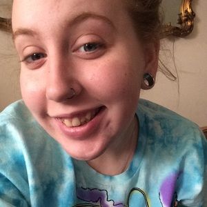 Meet your Posher, Lexi