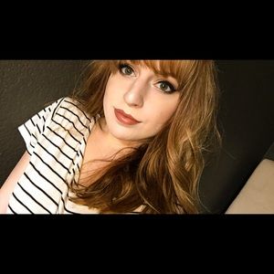 Meet your Posher, Mckenzie