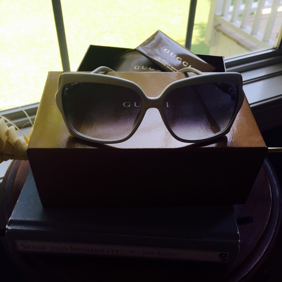 ~ SOLD ~ Authentic GUCCI Bamboo Sunglasses ~ Like New!