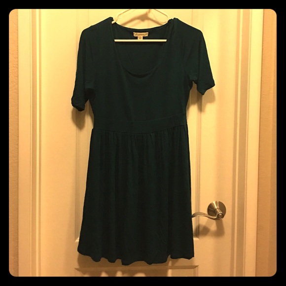 Dark turquoise mid-sleeve dress