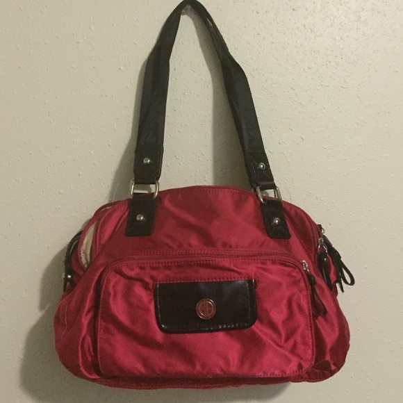 Multi pocketed bag