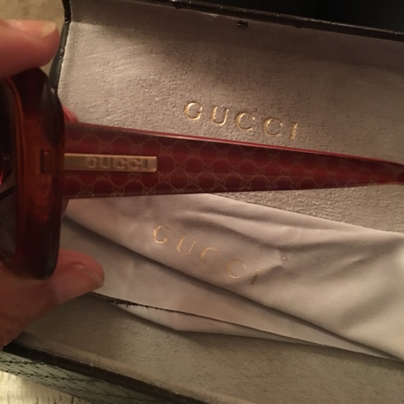 ~SOLD~ Authentic GUCCI Sunglasses~ - Picture 7 of 7