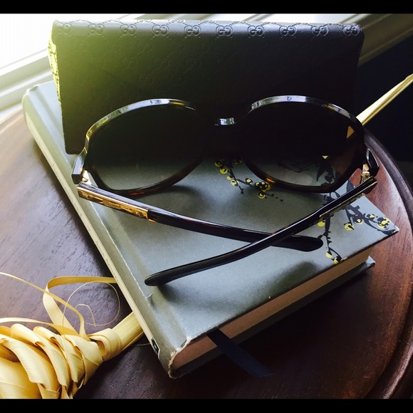 SOLD Authentic GUCCI Sunglasses ~ Gorgeous! - Picture 3 of 4